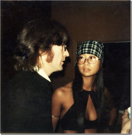 May Pang and John Lennon photo[3]